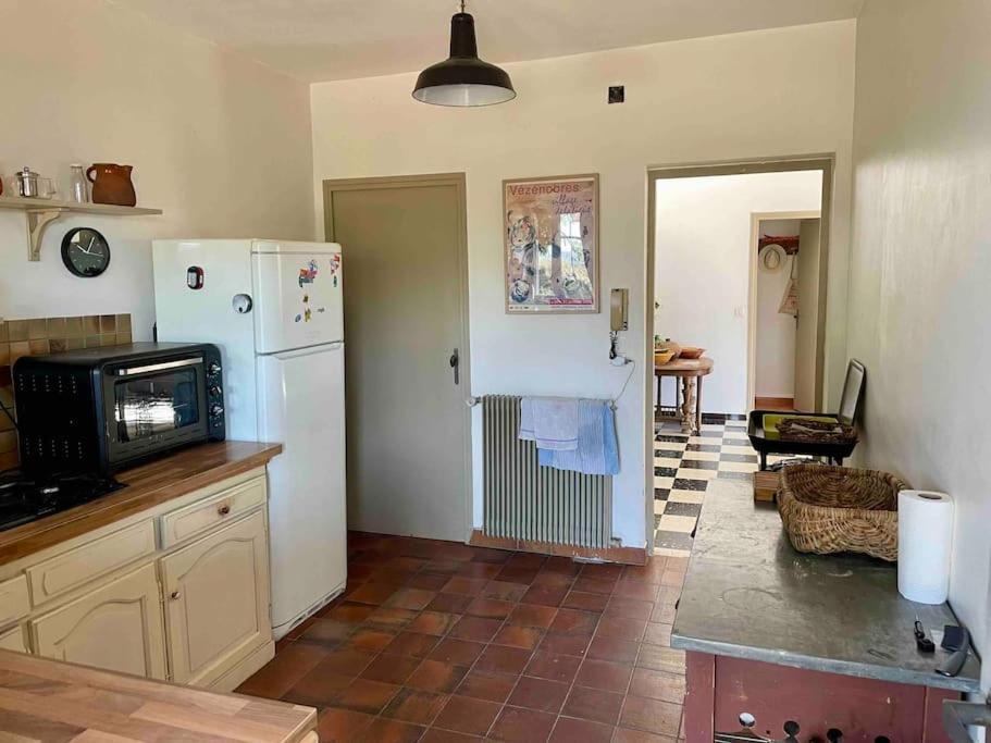 La Maison Du Prieure Vezenobres ภายนอก รูปภาพ