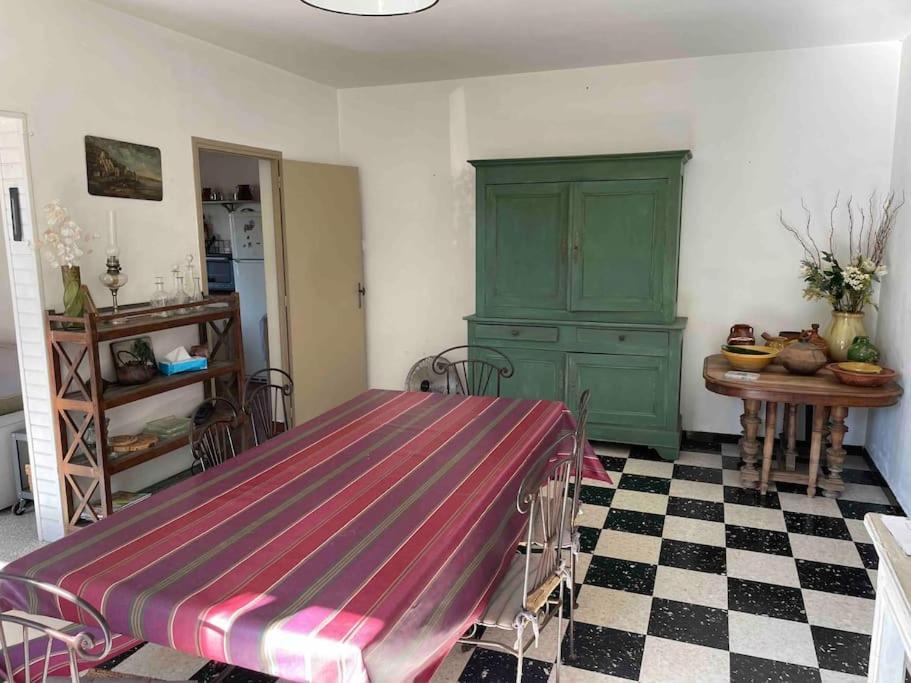 La Maison Du Prieure Vezenobres ภายนอก รูปภาพ